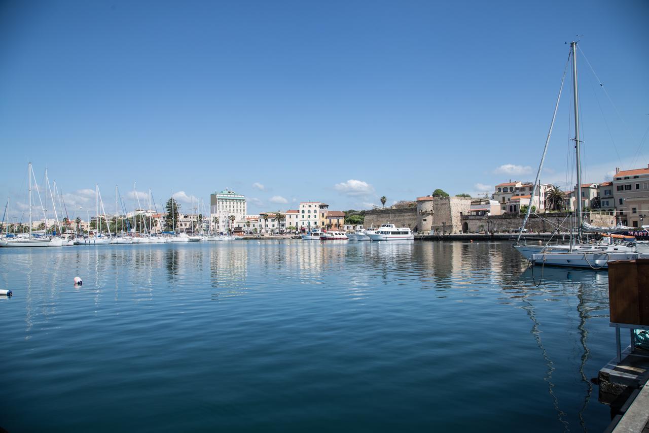 The Homeboat Company Aquatica-Alghero Exterior photo